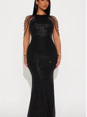 caught your attention embellished maxi dress fashion nova #caughtyourattention #fashionova #embellished #embellisheddress  #fashionnova #birthdayoutfit #blackgirltiktok
